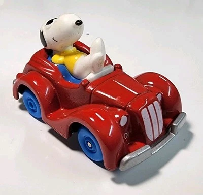 Vintage Peanuts Snoopy Red Sports Car 1/64 Diecast United Feature Syndicate - Image 1 of 4