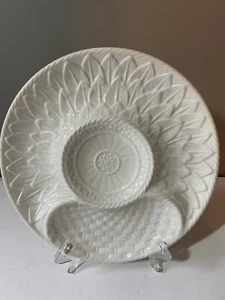 Vintage White Ceramic Chip & Dip Artichoke Dish Made in Portugal For Secia 1983 - Picture 1 of 12