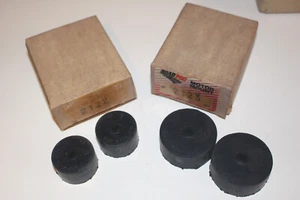 Juego de 4 piezas NOS Road Pro 2122 / 2123 montaje motor 1955-57 Bel Air 235, 265 - Imagen 1 de 3