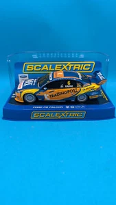 Ford Performance Racing Scalextric C3225S 2011 Ford FG Falcon Will Davison - Imagen 1 de 5