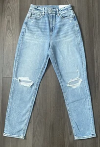 American Eagle Jeans Womens 2 26W Blue Denim Curvy Mom Cool Classic Stretch NWT - Picture 1 of 10