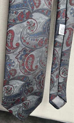 Mens Made In The UK Grey Multi Paisley Vintage Patterned Tie 3.25" Wide 53" Long - Image 1 of 2