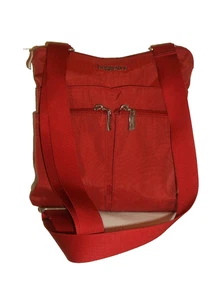 Baggallini Red Nylon Crossbody Handbag - Picture 1 of 12