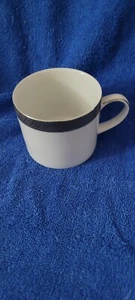 Taza de café plana de Centurion Collection 9638 platino puro - Imagen 1 de 3