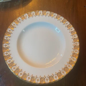 Set 4 Royal Crown Derby HERALDIC Gold 8 1/2” Salad Plate (s) - Picture 1 of 4