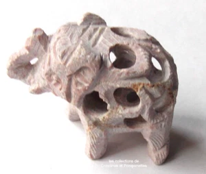 ELEPHANT DE COLLECTION EN STEATITE SCULPTEE MAIN "UNDERCUT"  BEBE ELEPHANT*** - Imagen 1 de 4