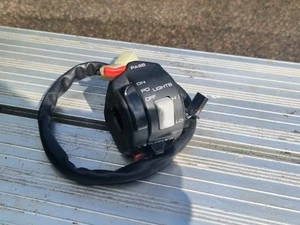 YAMAHA FZR 600 4JH 94 95 3HH LENKERSCHALTER SCHALTUNG LINKS LEUCHTEN BLINKER - Bild 1 von 3
