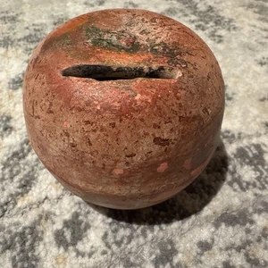 "Antiguo banco de monedas de manzana de cerámica roja pintura original 3""" - Imagen 1 de 18