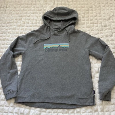 PATAGONIA Women’s Large Pastel P-6 Logo Uprisal Hoody Hoodie Gray Pockets - Image 1 of 4