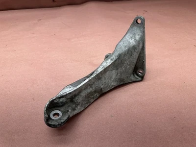 BMW E38 750IL 5.4L M73 Engine Left Mount Bracket OEM 112K Miles - Image 1 of 4