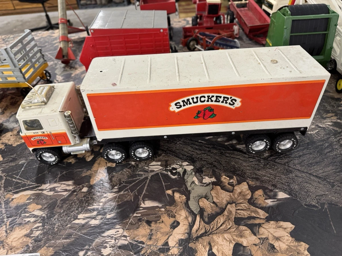 NYLINT ブリキ トレーラー Nylint 1:8 Scale Diecast Trucks for sale