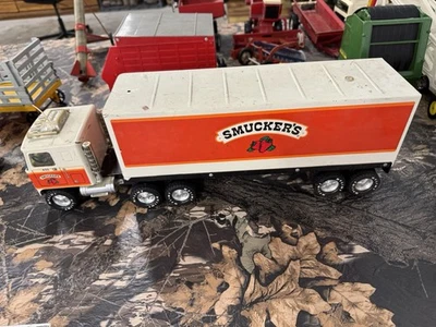 VintageNylint Pressed Steel Smucker's GMC 18 Wheeler Truck Trailer Semi  no911-N - Image 1 of 4
