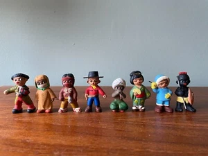Vintage Spanish Mud People Figurines People of the World x8 - Picture 1 of 5