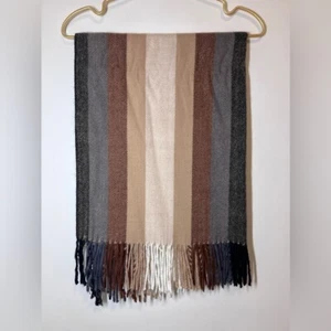 Bufanda 100 % cachemir nueva con etiquetas Inglaterra acogedora a rayas neutra - Imagen 1 de 6