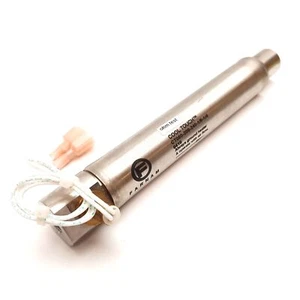 Farnam CT050-200-240-1/8-1/4 Cool Touch Air Heater, 200W, 240V, 1/8" 1/4" NPT - Picture 1 of 5