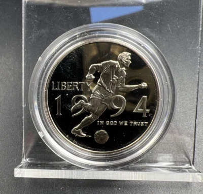 1994 D 50c Fifa World Cup Commemorative Half Dollar in Capsule Clad Coin PROOF - Image 1 of 4