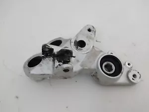 Ducati Multistrada 1000 DS 2003-2006 Fußrastenhalter vorne rechts 82420711A - Bild 1 von 9