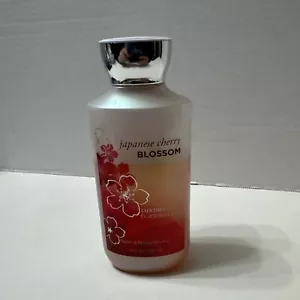 Bath & Body Works Luxury Bubble Bath Japanese Cherry Blossom 10oz Rare! 75% Full - Picture 1 of 11
