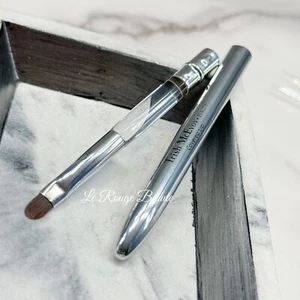 Trish McEvoy Covered Lip Brush - With Cap - Picture 1 of 2