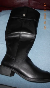 New St. John's Bay Women's High Boots Delwood Black 8.5M & 9W Full Length Zipper - Picture 1 of 12
