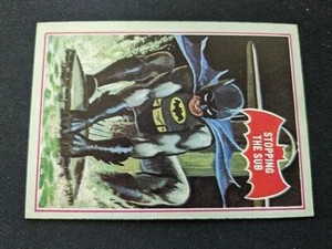 Batman Red Bat # 39A 1966 Topps Stopping the Sub (en muy buen estado/excelente) - Imagen 1 de 3