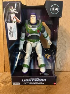 BUZZ LIGHTYEAR Laser Blade Buzz figure BNIB (MM4) - Picture 1 of 3