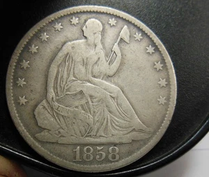 Medio dólar sentado 1858-0, bonita moneda - Imagen 1 de 2
