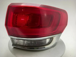 JEEP GRAND CHEROKEE Tail Light Rear Lamp O/S 2014-2021 5 Door Estate RH - Picture 1 of 9