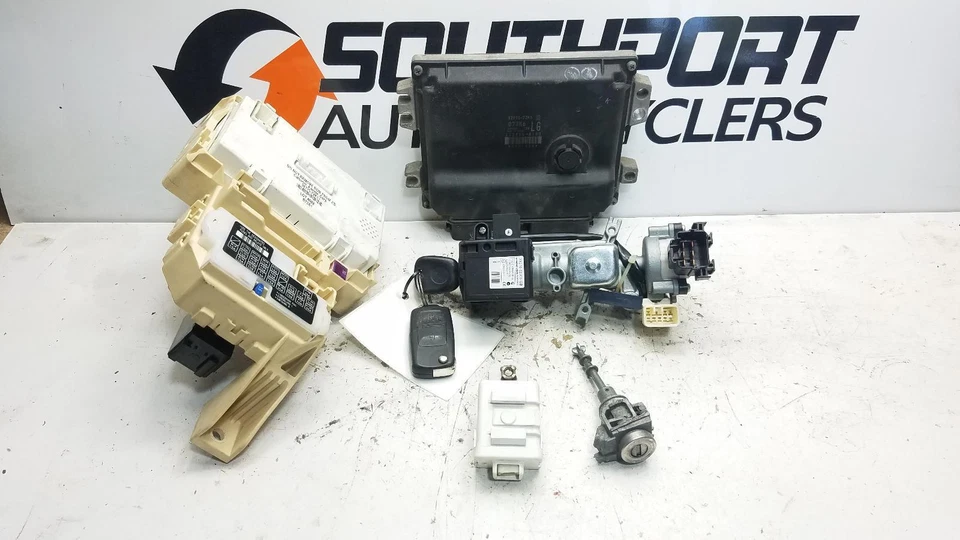 SWIFT EZ 1.5L MANUAL ECU KIT P/N# 112300-8102, 33920-73K6 09/04-02/11 *88077 - image 1 of 1