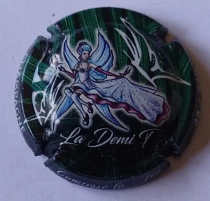 BELLE CAPSULE CHAMPAGNE COMTESSE LA FEE LA DEMI T 240EX REF N°117 NEWS - Picture 1 of 2