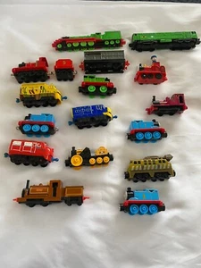 Job Lot Of Thomas Tank Engine Die Cast Trains - Picture 1 of 6