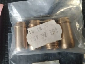 OEM Ducati 900 SS SD 1000 MHR Valve Guide Guida Valvola Ventilfuhrung 076992398 - Picture 1 of 2