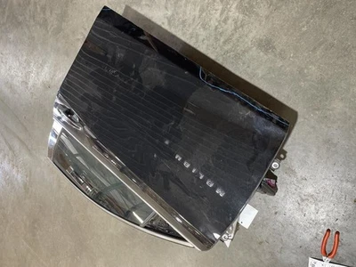 (LOCAL PICKUP ONLY) Driver Front Door Driver Only Automatic Up And Down Fits 16- - Image 1 of 4