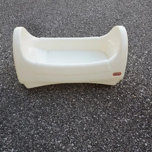 Vintage Little Tikes 22" White Doll Bed Rocking Cradle Bassinet Fits 18" Doll - Picture 1 of 4