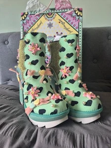 IRREGULAR CHOICE KANDY KANE MINT PLATFORM BOOTS SHOES SIZE UK 4 EUR 37 EXCELLENT - Picture 1 of 5