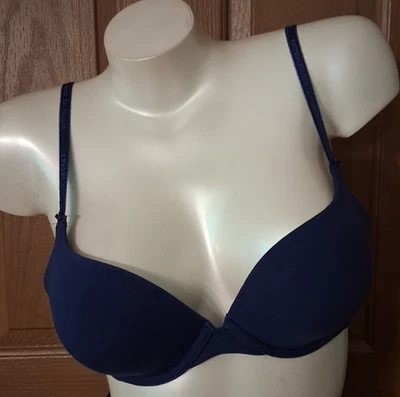 Sujetador push-up Victoria's Secret azul oscuro misses talla 34C Foto 1 de 4