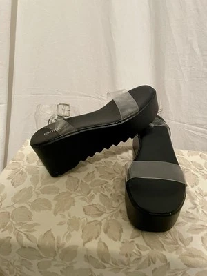 Черные сандалии на платформе Forever 21 новые с бирками размер 7,5 прозрачные регулируемые ремни - Изображение 1 из 4