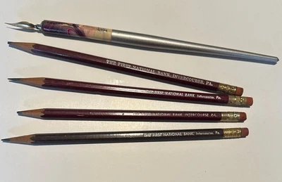 First National Bank Intercourse PA 4 lápices 1 bolígrafo Foto 1 de 3