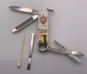 VICTORINOX CLASSIC SD LE 2018 SWISS ARMY KNIFE CAPPADOCIA HOT AIR BALLOONS - Picture 1 of 6