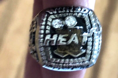 Anillo réplica 2013 Miami Heat Fan Repro campeonato espalda con espalda talla 9 Foto 1 de 3