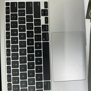 Para MacBook Air 13" M1 A2337 2020 reposamanos estuche superior plateado teclado de EE. UU. - Imagen 1 de 2