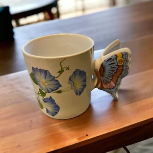 Blumen Kaffeebecher Mehrfarbig mit 3D Schmetterling Griff 3 1/2 Zoll - Bild 1 von 8