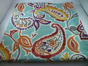 WORLD MARKET VALENTINO Cortina de Ducha Tela Boho Paisley Multicolor 72" - Imagen 1 de 8