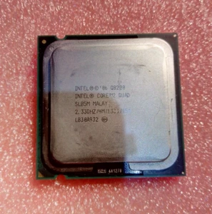 Procesador Intel Core 2 Quad Q8200 SLB5M SLG9S 2,33 GHz LGA 775 CPU 1333 MHz 95W - Imagen 1 de 1