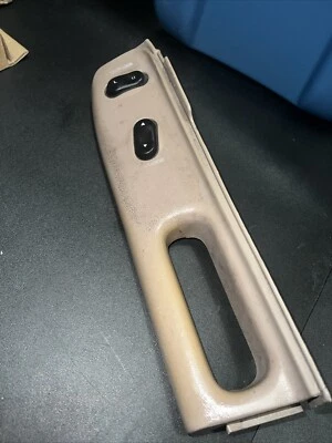 1995-1999 FORD EXPLORER ПИТАНИЯ ОКНА ДВЕРИ ТЯНУТЬ С ПЕРЕКЛЮЧАТЕЛЯМИ ЖЕЛТОВАТО-КОРИЧНЕВЫЙ ПАССАЖИР - Изображение 1 из 3