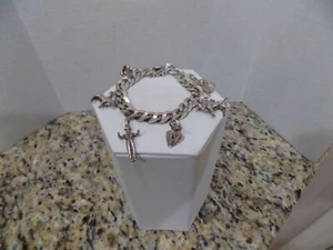 Vintage Matador Sterling Bettelarmband 6 Charms Matador Hut Stiere Mantel Picador - Bild 1 von 9