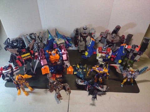 Transformers Lot Beast Wars Transmetals Figures Large Mix 16lbs!  90s Vintage Cover