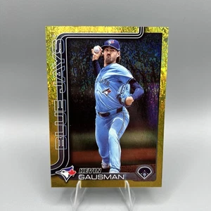 2025 Topps Serie 1 #88 Kevin Gausman Gold Holo Foil/50 Toronto Blue Jays - Imagen 1 de 2