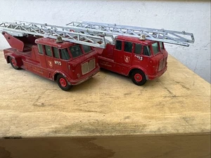 2 Matchbox King Size No. 15 Lesney Red Fire engines with ladders Made In England - Picture 1 of 10