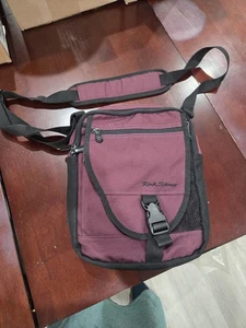 Rick Steves Crossbody Ipad - Picture 1 of 8